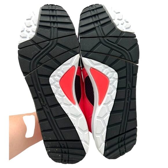 Decathlon Newfeel Propulse Running Sneakers 6.5 Black Pink Athletic Training - Picture 5 of 11